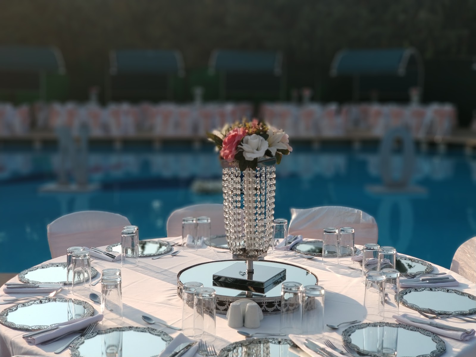Gimmickry Ornamental House And Organizations kır düğünü mekanı — Yunusemre
