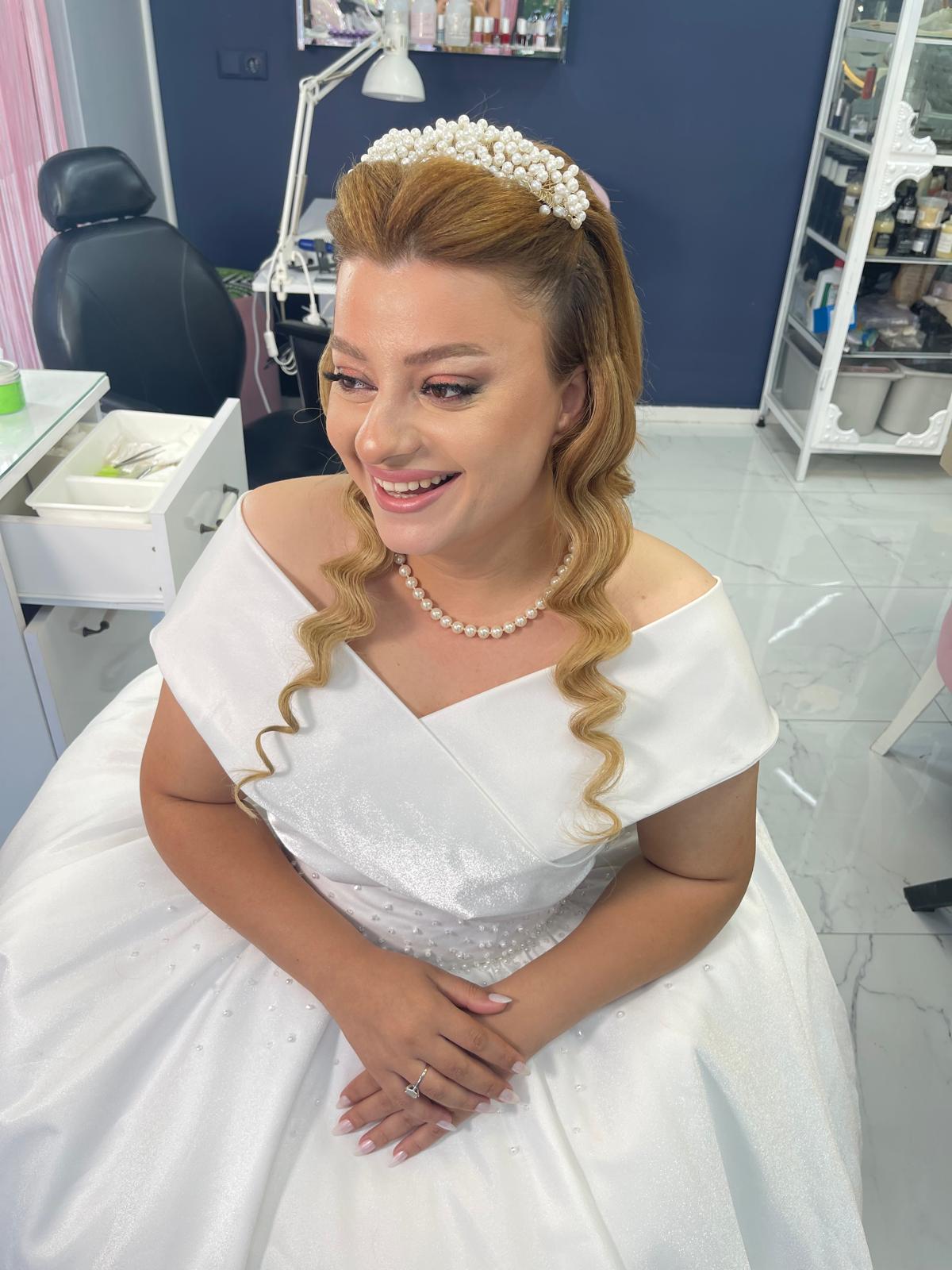 ZEKİYE YILMAZ MODA